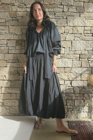 Paloma Bubble Hem Midi Skirt Black - 