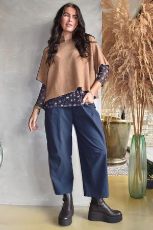 Plain Bennie Magic 7/8 Dart Barrel Pant Navy