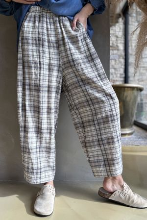 Santa Fe Check Relaxed Barrel Pant Mocha