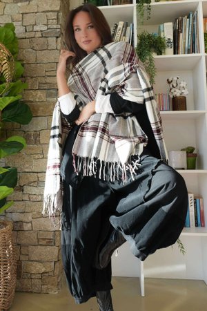 Shetland Plaid Shawl Print 2