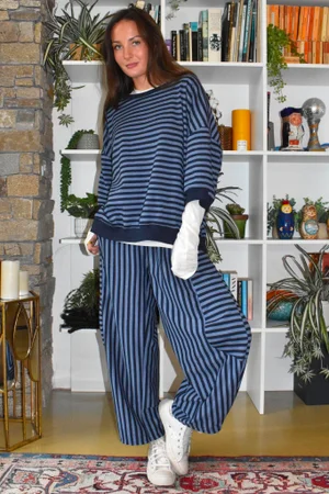 Sunday Morning 7/8 Barrel Pant Navy & Denim