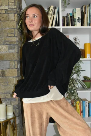 Terry B Lantern Sleeve Sweatshirt Black