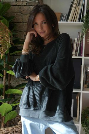 The Terry B Classic Sweatshirt Charcoal