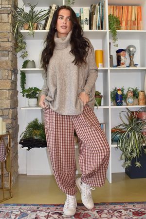 Vivienne Plaid Shelby Barrel Pant Burgundy & Rose