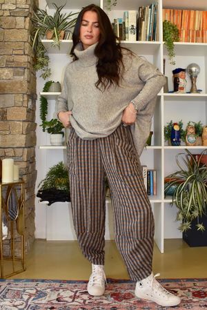 Vivienne Plaid Shelby Barrel Pant Chocolate & Teal