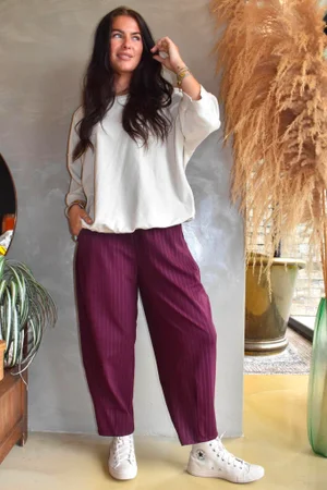 Wall Street Scuba Carrot Leg Trouser Burgundy