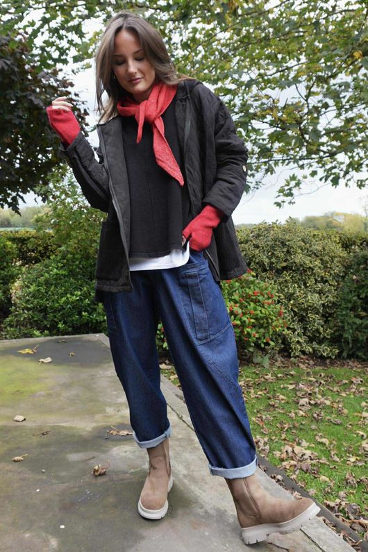 Frankie Waffle Box Knit Black /50=