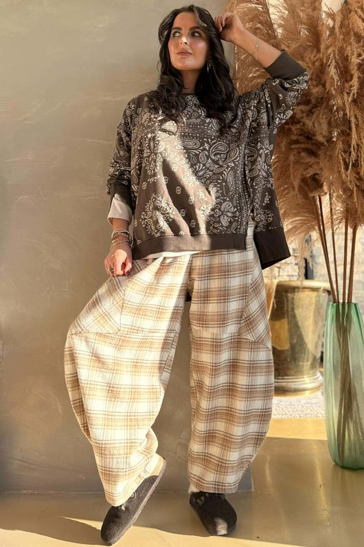 Agnes Plaid Brushed Cotton Barrel Pant Camel 