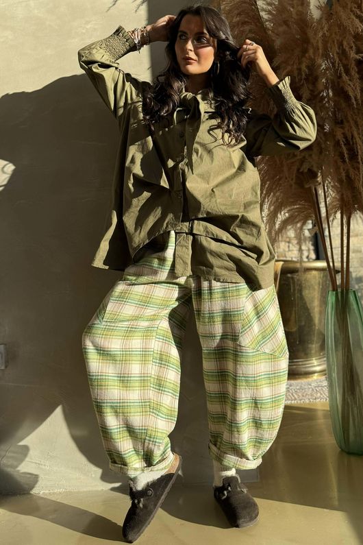 Agnes Plaid Brushed Cotton Barrel Pant Green