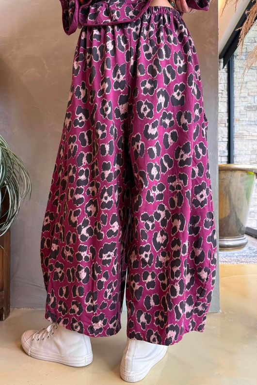 Arbi Big Cat Wide Crop Pant Burgundy 