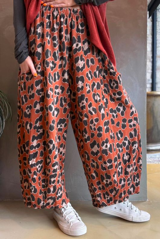 Arbi Big Cat Wide Crop Pant Rust 