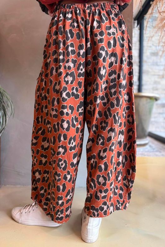 Arbi Big Cat Wide Crop Pant Rust 