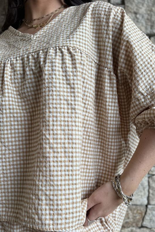 Arbi Gingham Peasant Smock Blouse Camel