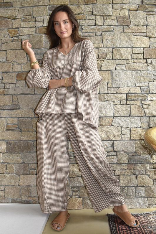 Arbi Gingham Peasant Smock Blouse Hazelnut