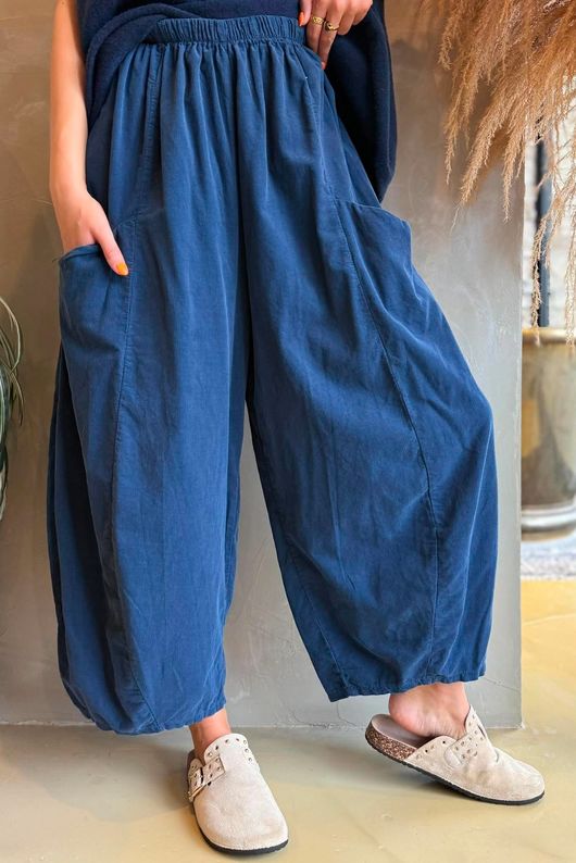 Arbi Needlecord Relaxed Barrel Pant Navy