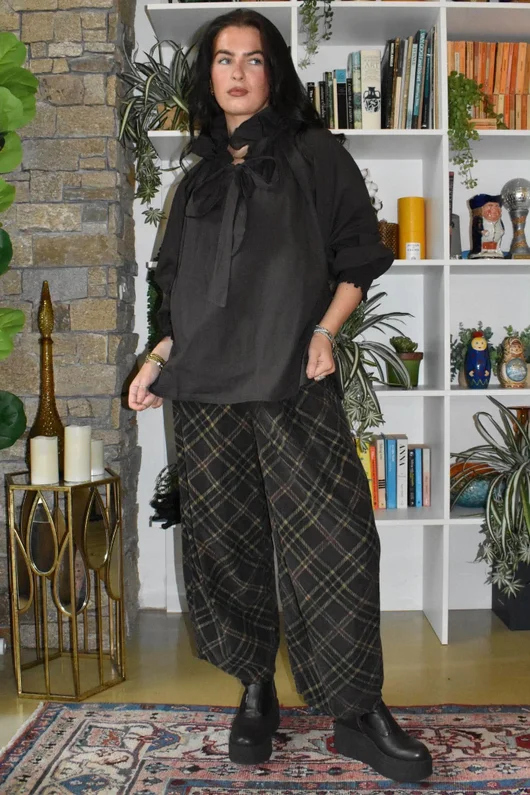 Arbi Needlecord Tartan Barrel Pant Coffee Bean