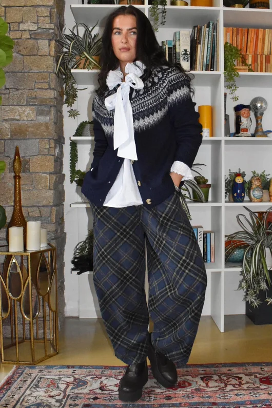 Arbi Needlecord Tartan Barrel Pant Navy