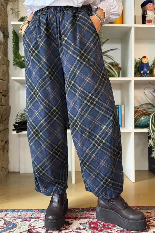 Arbi Needlecord Tartan Barrel Pant Navy