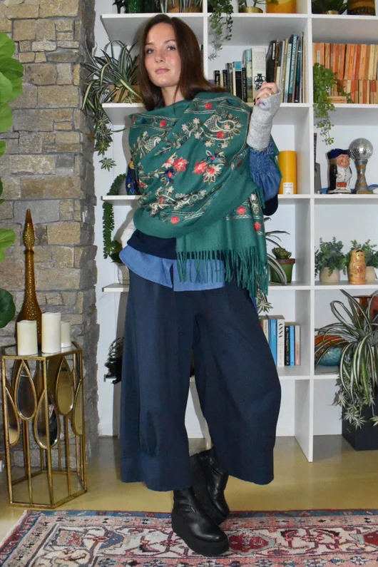 Babushka Folke Embroidery Shawl Scarf Green