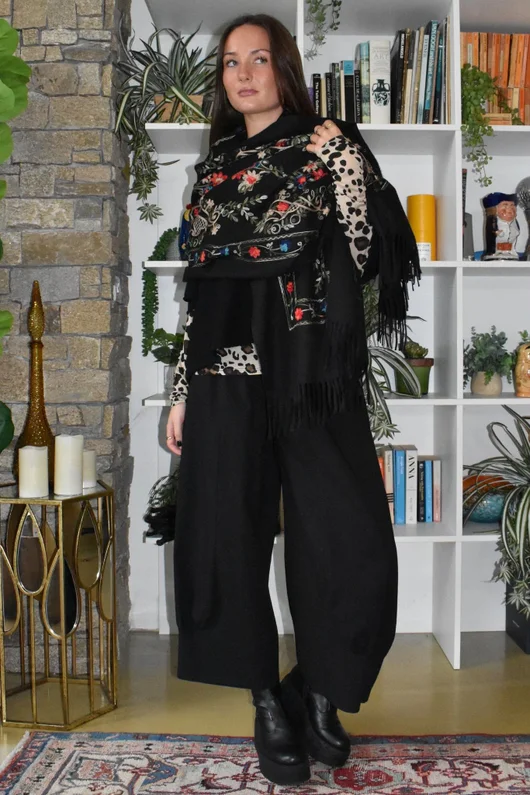 Babushka Folke Embroidery Shawl Scarf Black