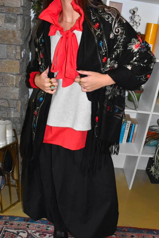 Babushka Folke Embroidery Shawl Scarf Black