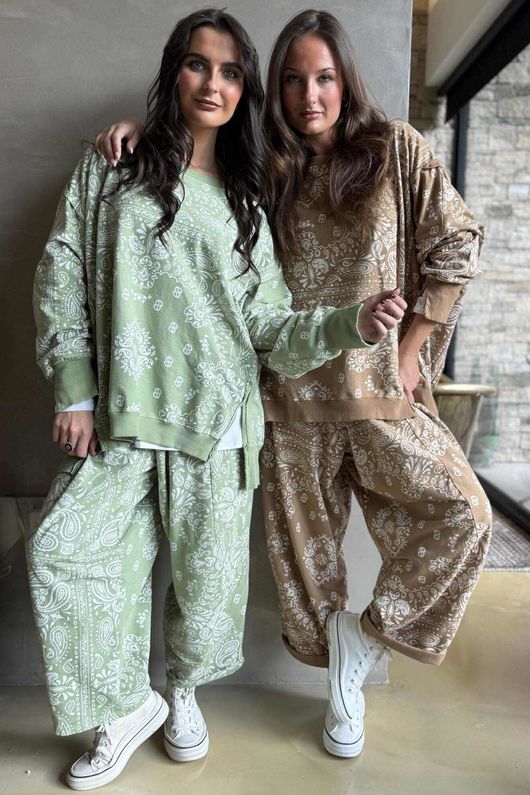 Bandana B Chill Sweatshirt Caramel