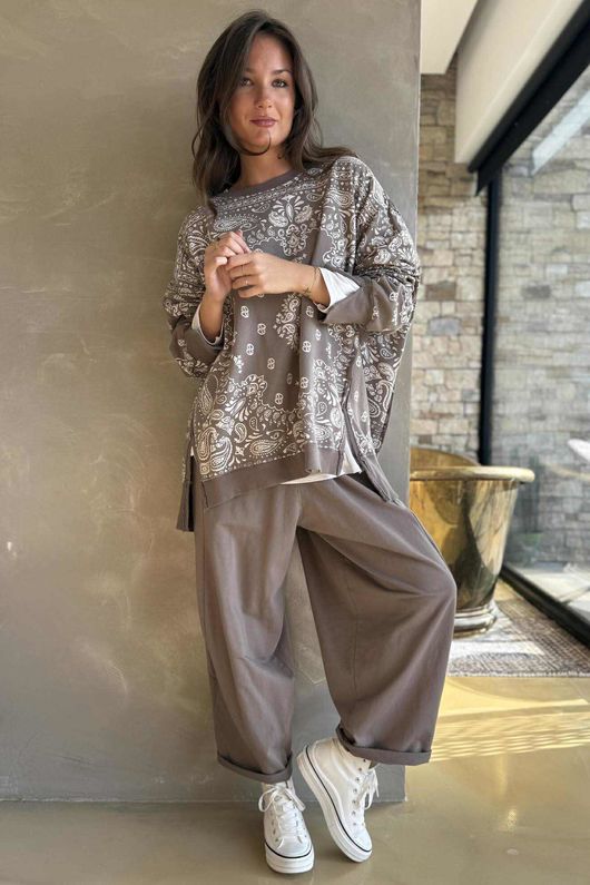 Bandana B Chill Sweatshirt Mocha