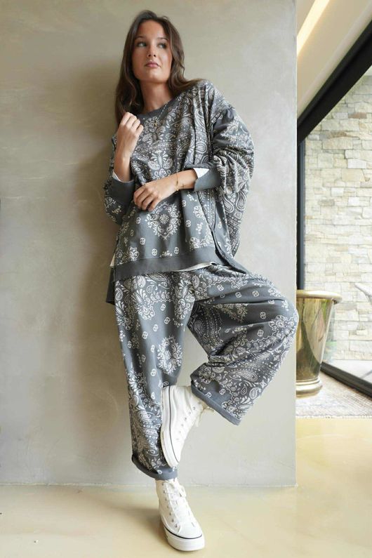 Bandana B Classic Sweatshirt Barrel Pant Storm