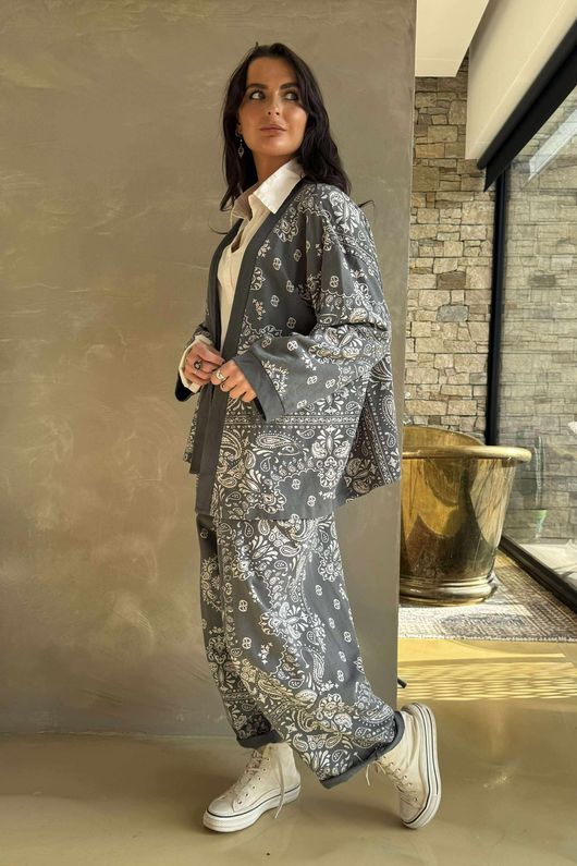 Bandana B Kimono Sweatshirt Jacket Storm