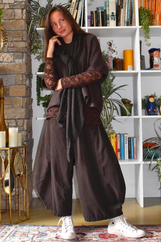 Bateau Needlecord 7/8 Barrel Culotte Pant Coffee Bean