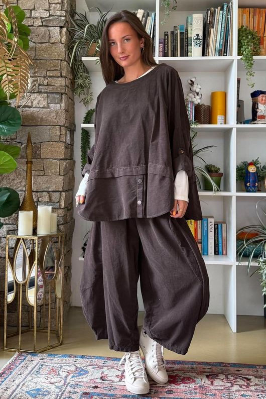 Bateau Needlecord Lazy Layer Top Coffee Bean