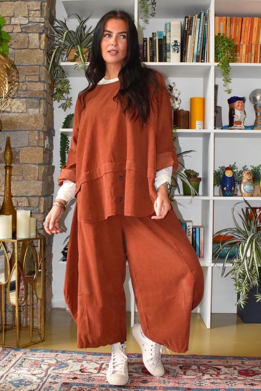 Bateau Needlecord Lazy Layer Top Rust