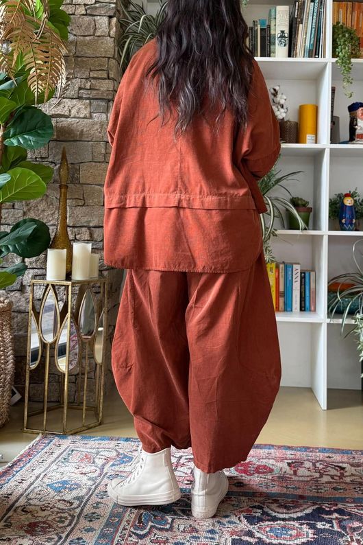 Bateau Needlecord Lazy Layer Top Rust