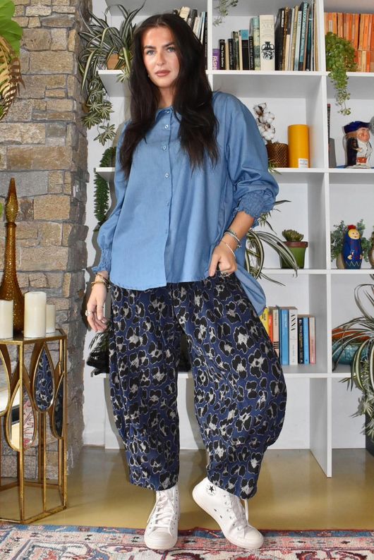 Bateau Needlecord Leopard Quirky Tapered Barrel Pant Navy