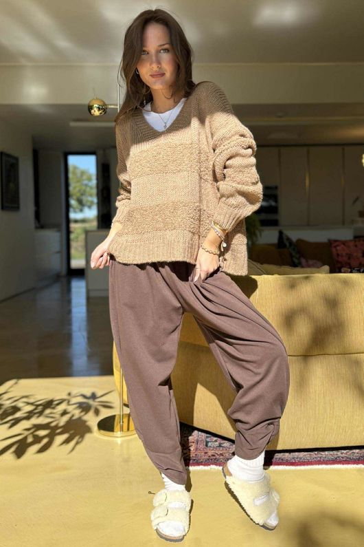 Bertie Boucle Stripe Slouch Knit Camel /18=