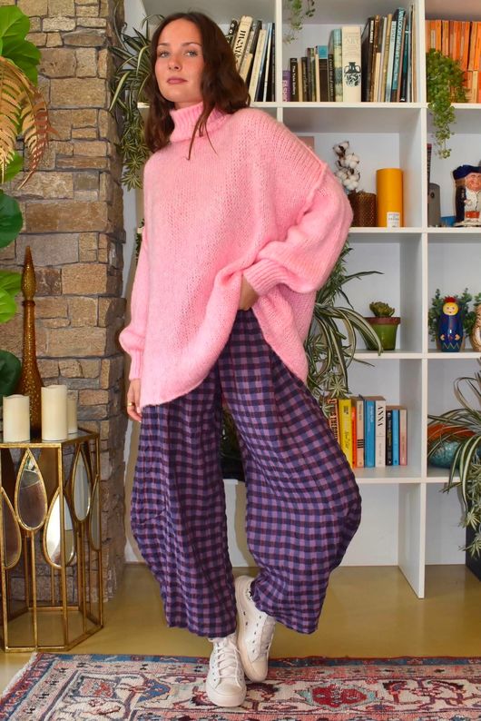 Bibi Gingham 7/8 Barrel Pant Aubergine