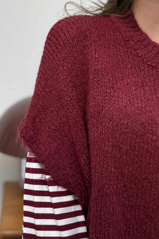Big Softie Fringe Trapeze Knit Burgundy /4 =