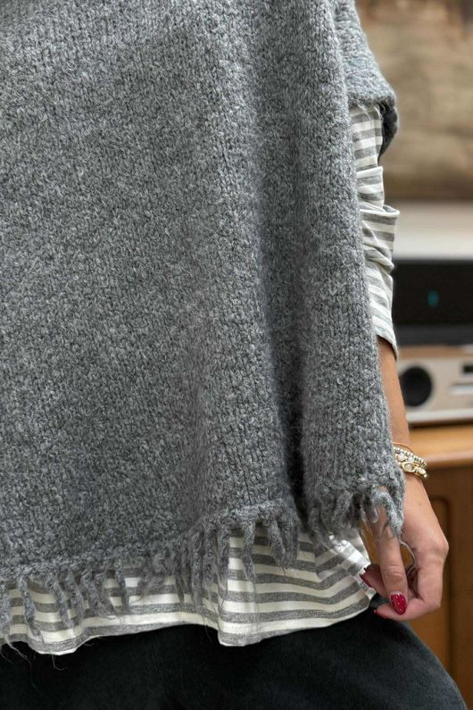 Big Softie Fringe Trapeze Knit Slate /13 =