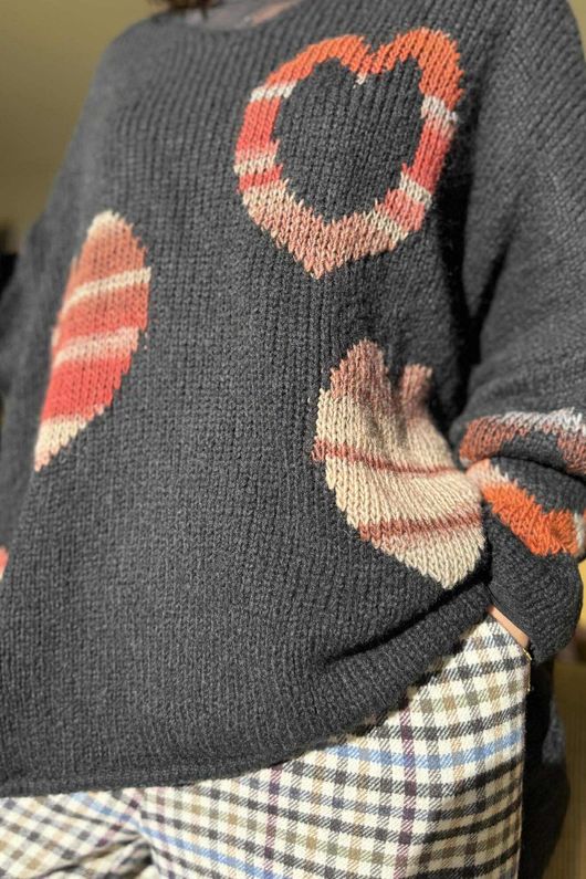 Big Softie Ombre Heart Slouch Knit Jumper Black