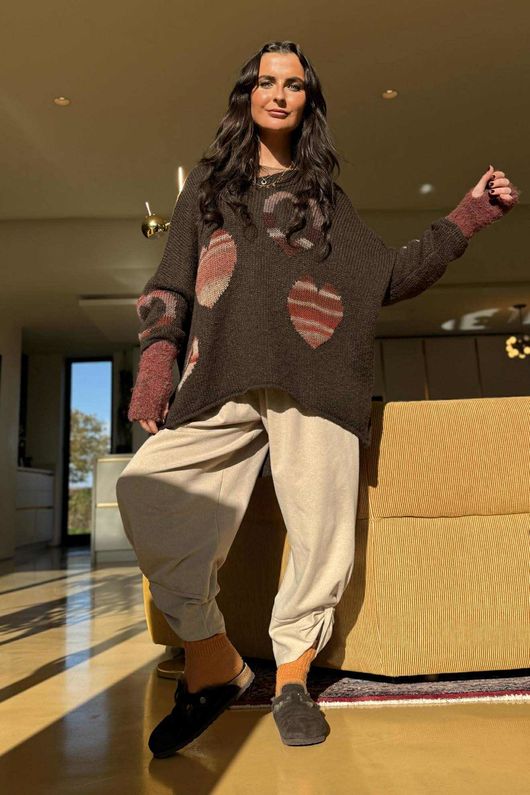 Big Softie Ombre Heart Slouch Knit Jumper Coffee Bean