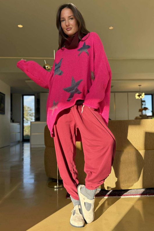 Big Softie Ombre Star Slouch Knit Jumper Hot Pink