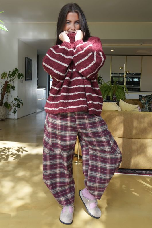 Big Softie Stripe Funnel Grunge Knit Burgundy /15=