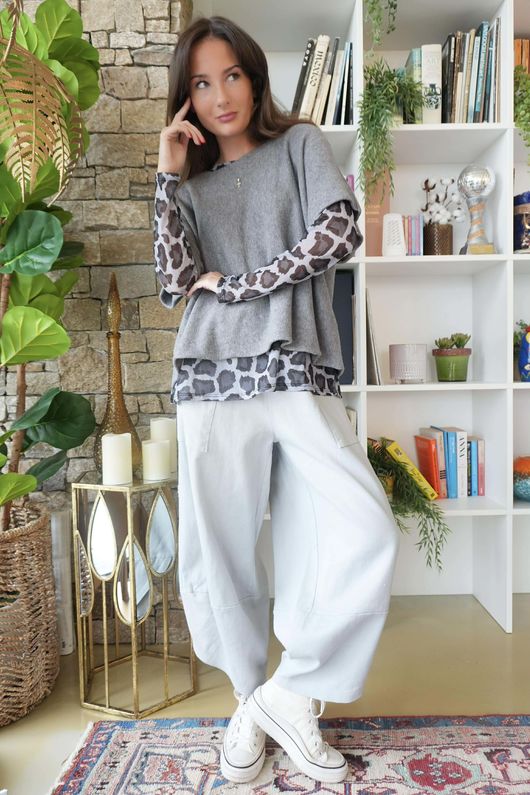 Bobby Mesh Layering Top Leopard Mono /10 Pre order 1 week