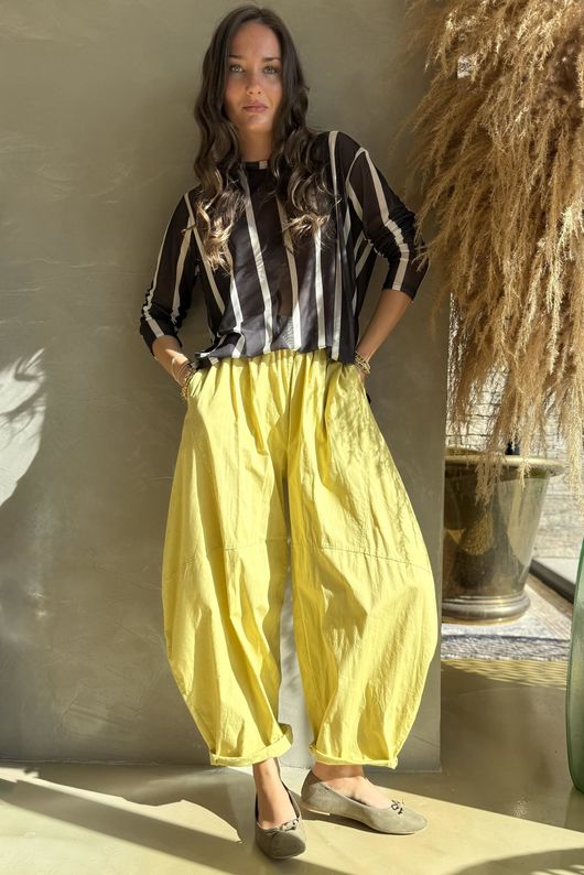 Bobby Mesh Layering Top Stripe Black & White /23=