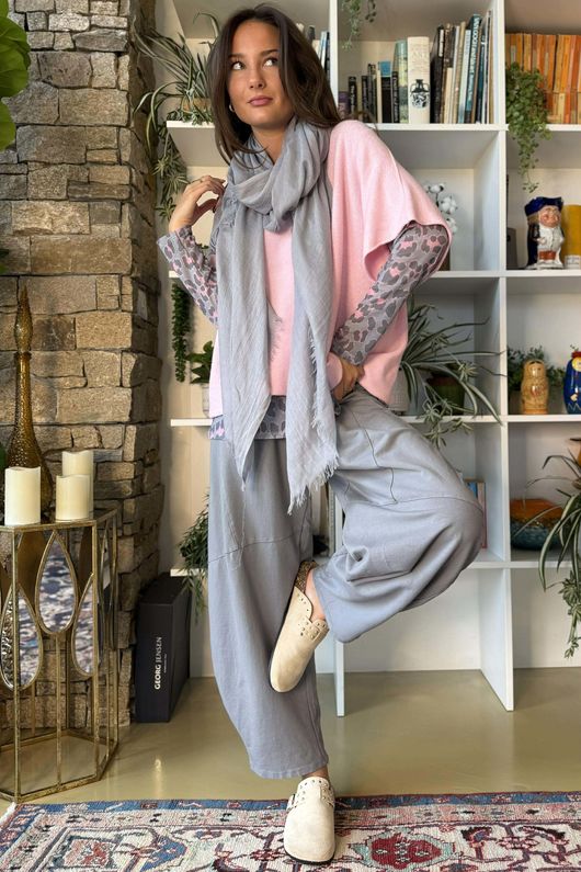 Bobby Mesh Layering Top Technicolour Leopard Grey & Rose /3=