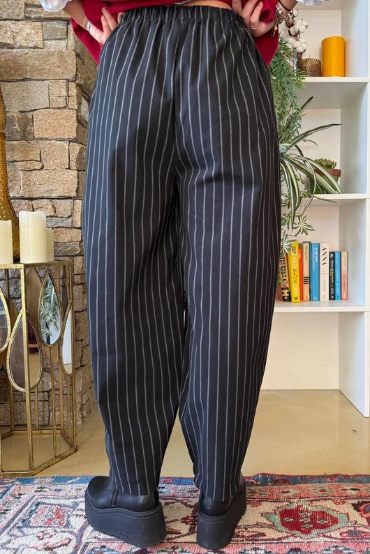 Burlington Stretch Button Pocket Barrel Pant Black