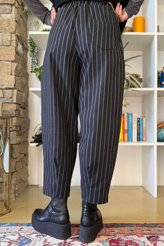 Burlington Stretch Carrot Leg Trouser Black