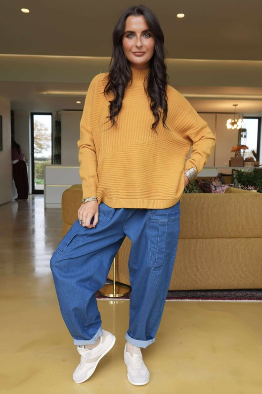 Charli Turtle Ribby Knit Top Dijon /10=