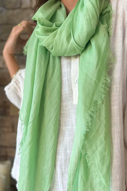 Classic Portobello Scarf Pistachio /20