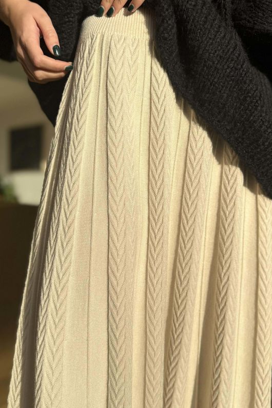 Claudia Stretch Knit Skirt Stone